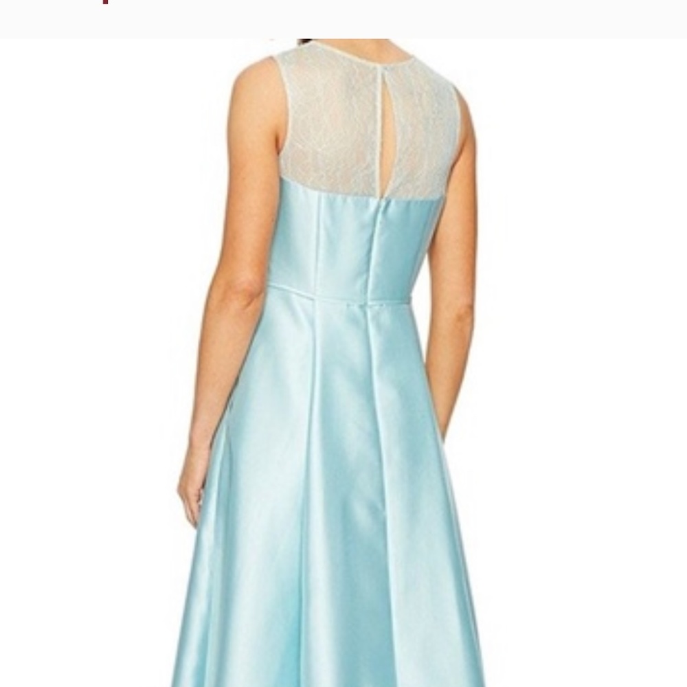 POCKETS NWT Adrianna Papell Size 6 Mikado Aqua Gown